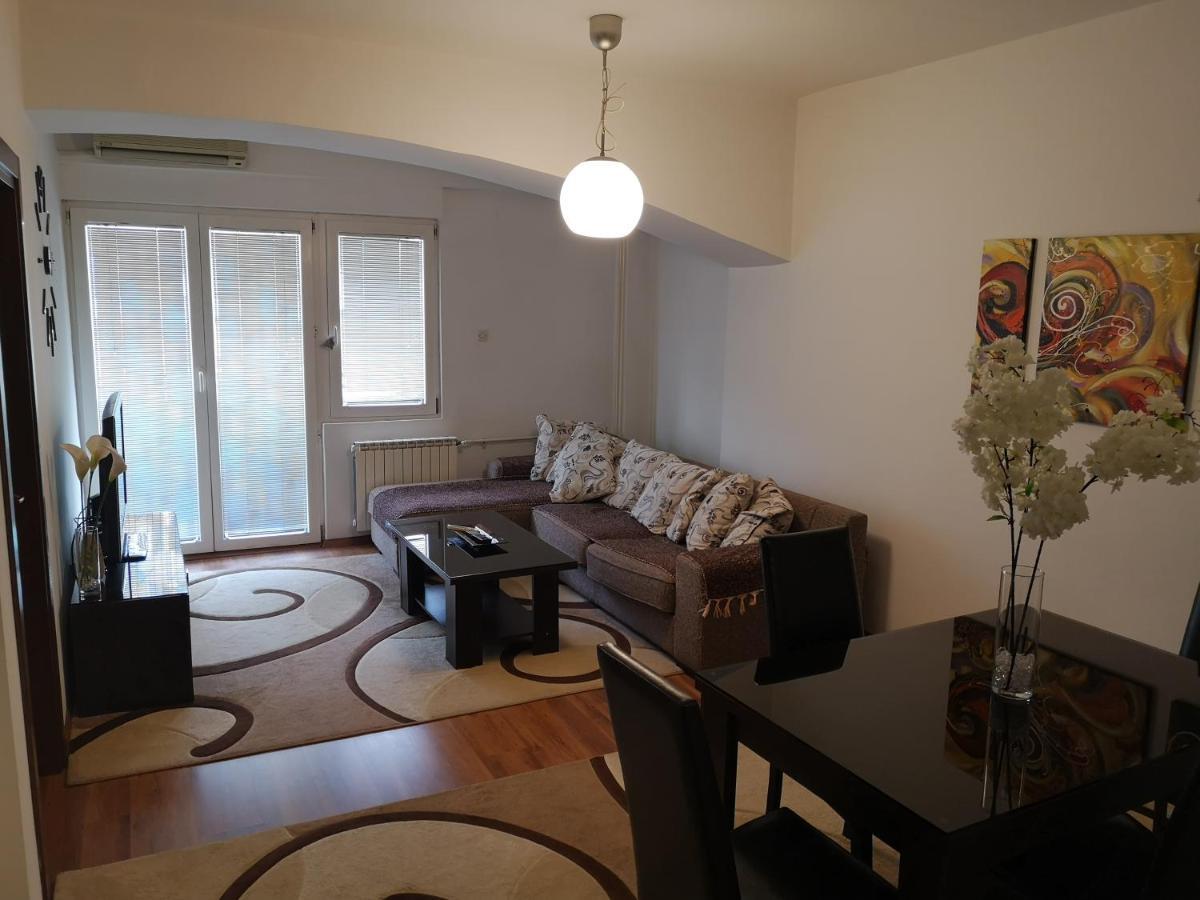 Hello Apartment Skopje Eksteriør bilde